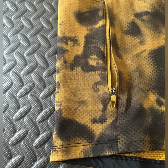 I ❤️ this hoodie. Sold on EBay! Lululemon Textured Tech Sz Small Training - Picture 6 of 11